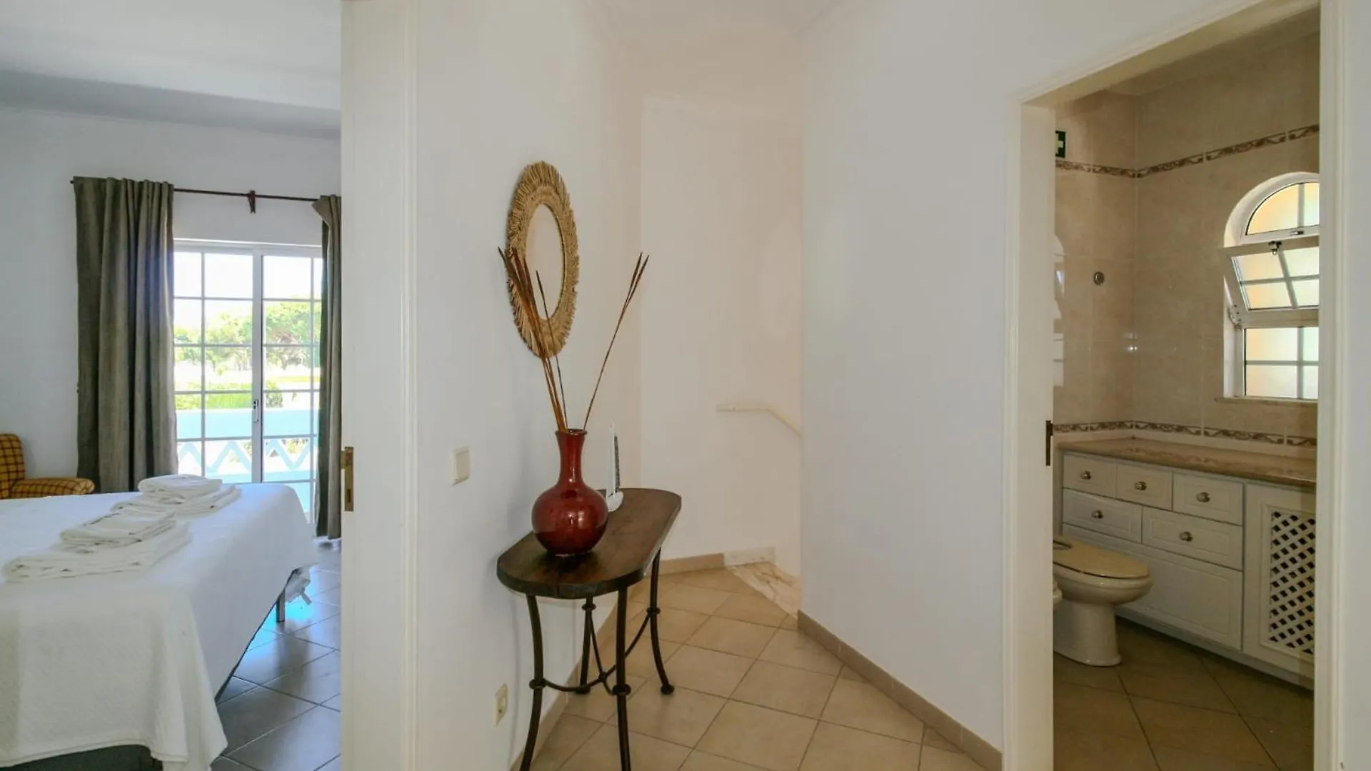 Flh Vilamoura Villa Cardona With Pool